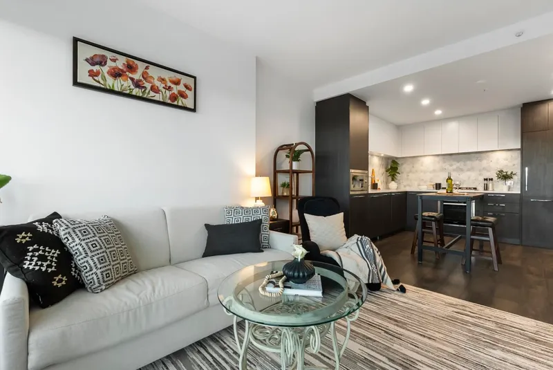 2504 2425 ALPHA AVENUE - photo 3 of 25