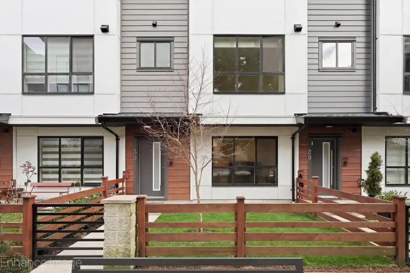 30 7177 194A STREET - photo 4 of 25