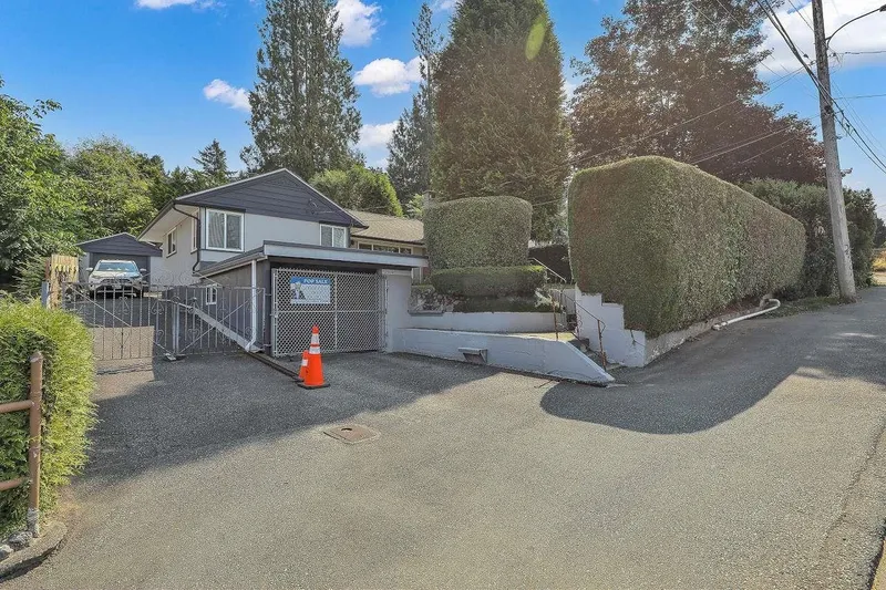 2374 HILLSIDE DRIVE - photo 3 of 25