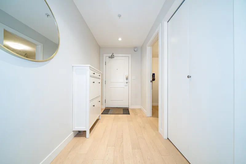 311 5555 DUNBAR STREET - photo 3 of 16