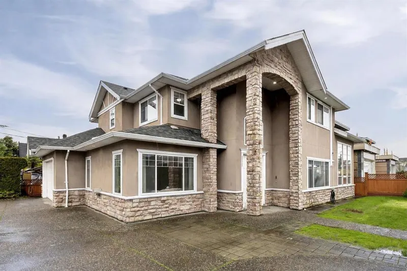 8771 NO. 2 ROAD - photo 1 of 25