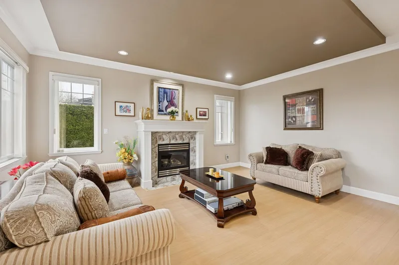 8771 NO. 2 ROAD - photo 4 of 25