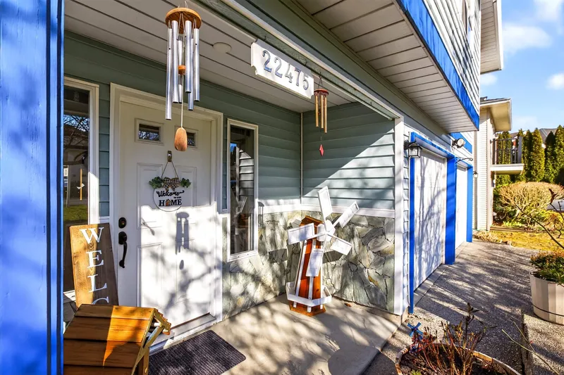 22475 STRENG AVENUE - photo 4 of 25