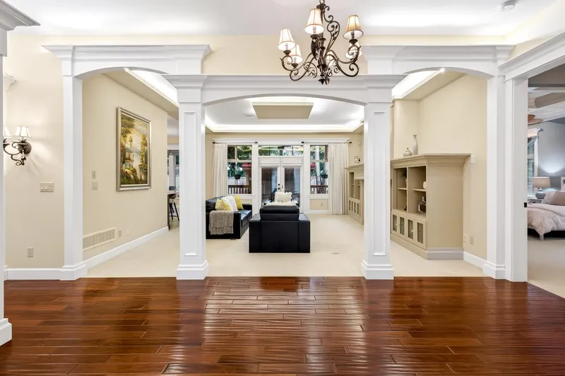 1688 134B STREET - photo 3 of 25