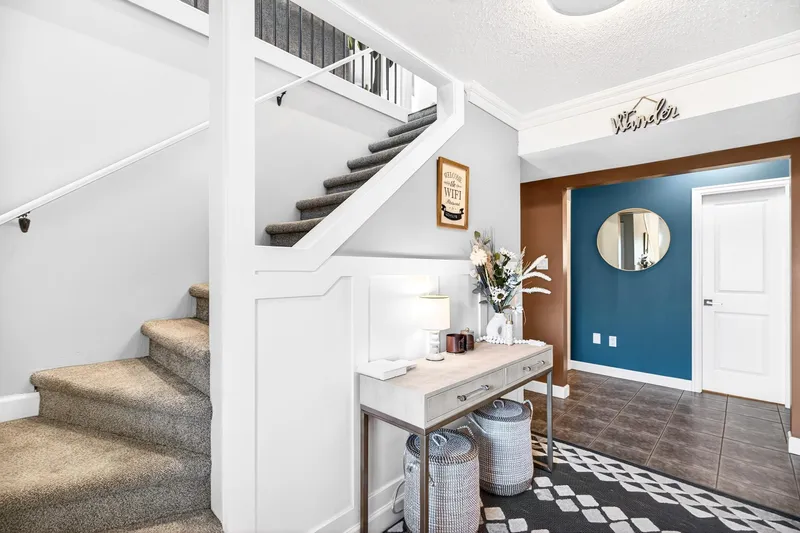 34974 CLAYBURN ROAD - photo 4 of 25