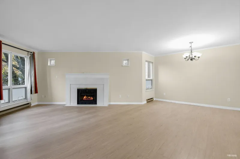 107 7455 MOFFATT ROAD - photo 4 of 18