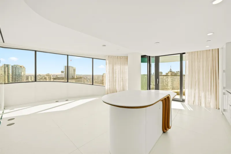 2602 1033 NELSON STREET - photo 4 of 18