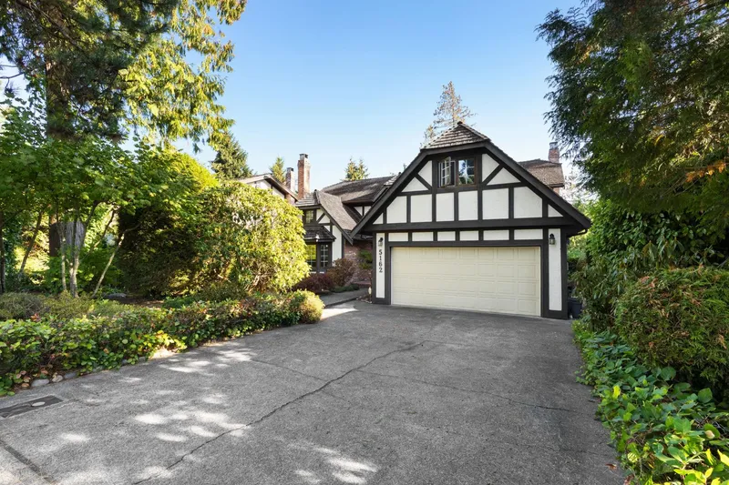 5162 ALDERFEILD PLACE - photo 2 of 25