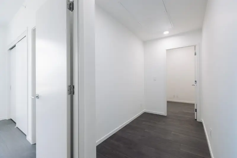 207 6300 MINORU BOULEVARD - photo 3 of 9