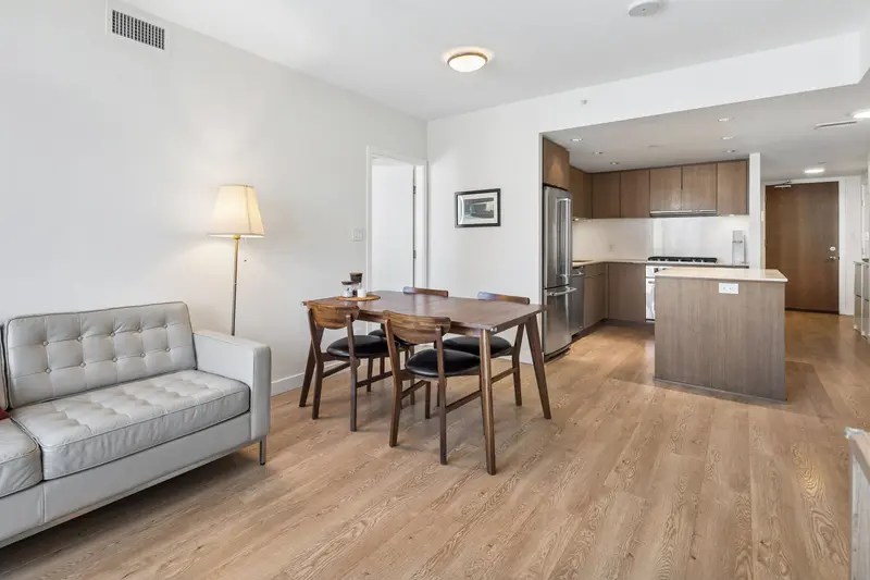 1209 111 E 1ST AVENUE - photo 3 of 25