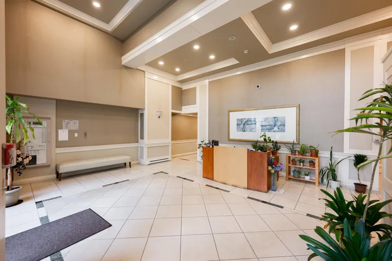 704 5933 COONEY ROAD - photo 4 of 25