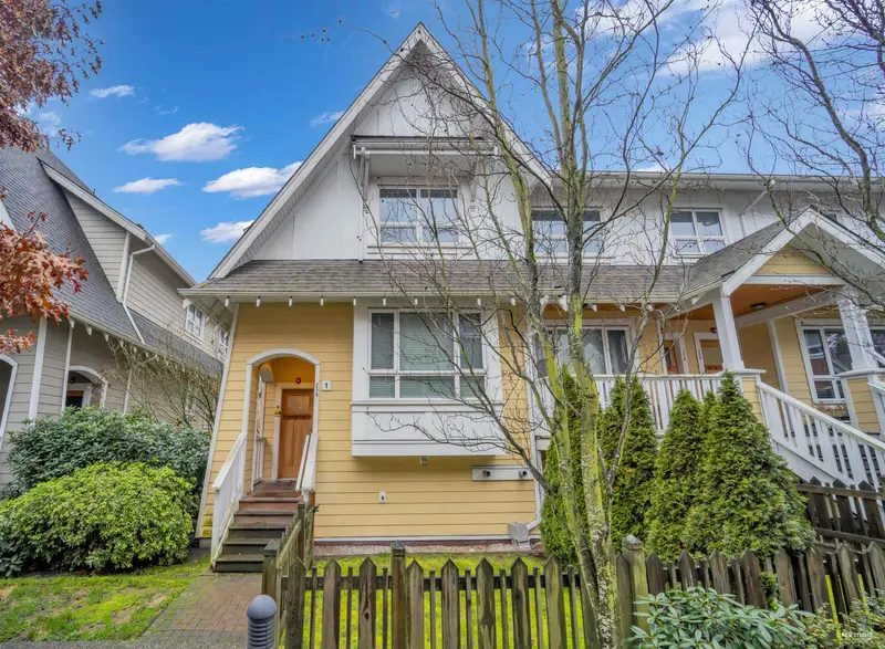 1 258 CAMATA STREET - photo 1 of 25