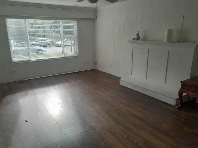 7117 134 A STREET - photo 2 of 3