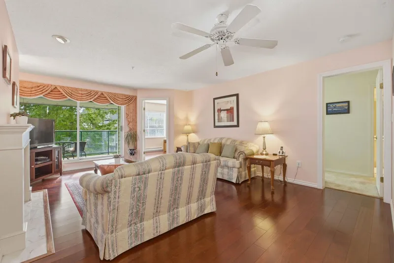 312 3680 BANFF COURT - photo 4 of 25