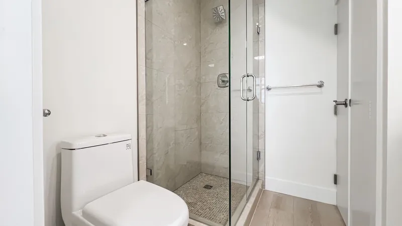 1157 KEEFER STREET - photo 4 of 15