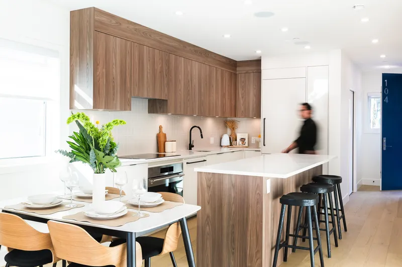 104 1550 E 3RD AVENUE - photo 1 of 25