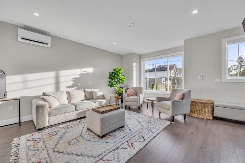 19 19483 74 AVENUE - photo 3 of 25