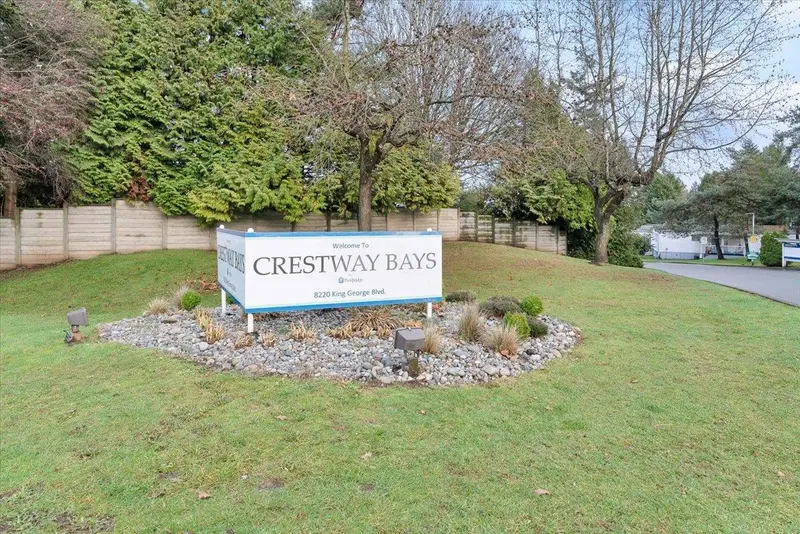 28 8220 KING GEORGE BOULEVARD - photo 2 of 25