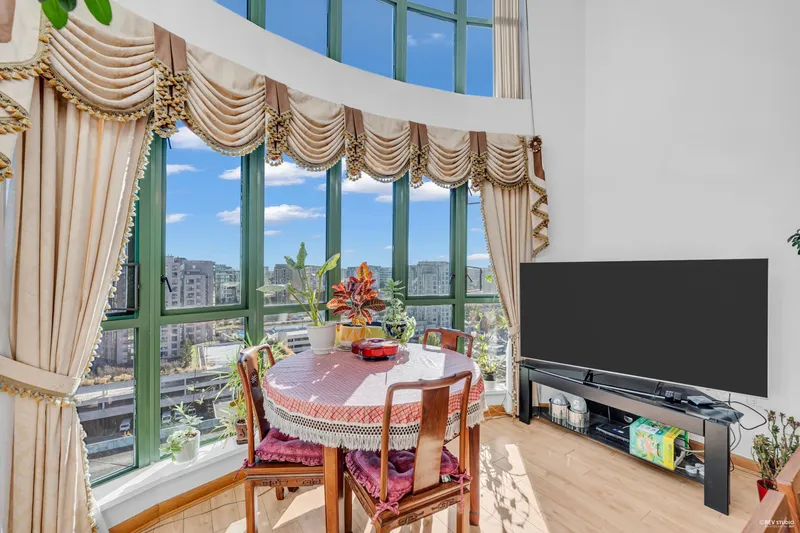 1802 7380 ELMBRIDGE WAY - photo 2 of 25