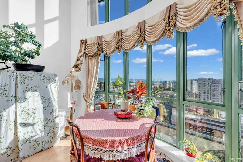 1802 7380 ELMBRIDGE WAY - photo 4 of 25