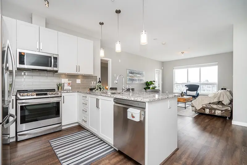 301 6490 194 STREET - photo 3 of 25