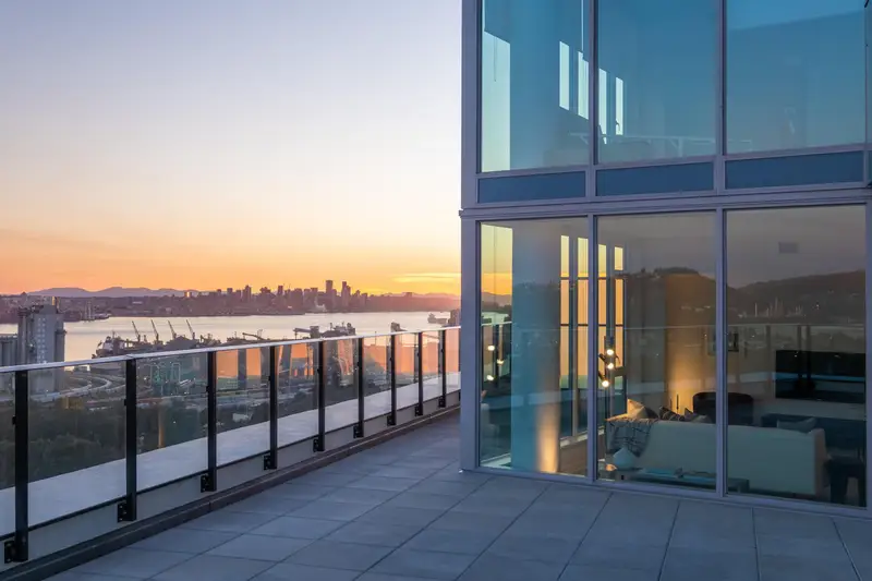 2602 1401 HUNTER STREET - photo 3 of 25