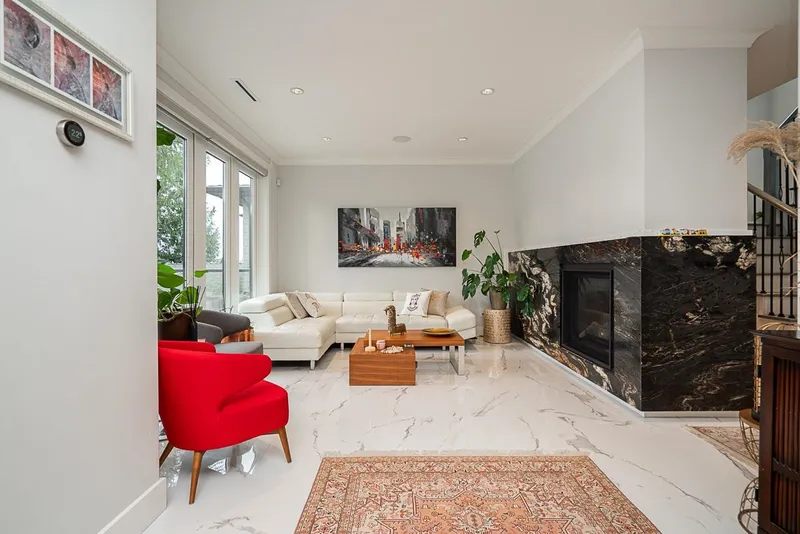 4365 MOUNTAIN HIGHWAY - photo 4 of 25