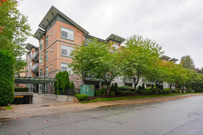 303 8183 121A STREET - photo 3 of 25