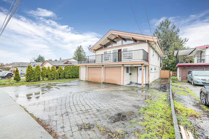 9491 NO 5 ROAD - photo 2 of 25