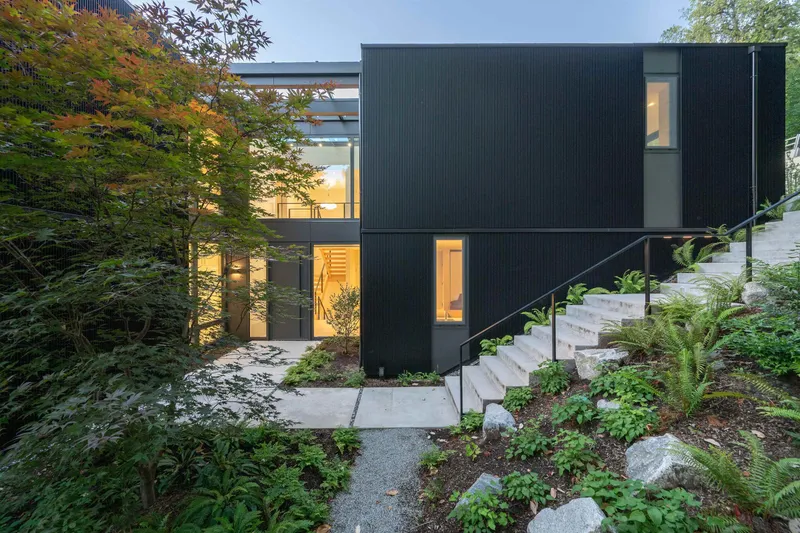 8885 LAWRENCE WAY - photo 4 of 25