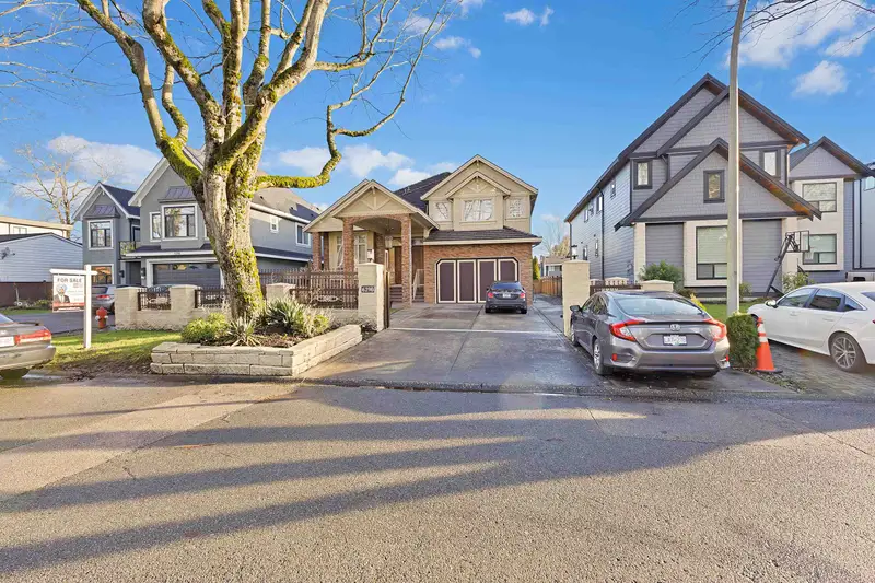 6290 129A STREET - photo 1 of 25