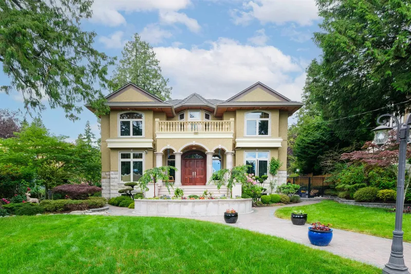 2769 W 49TH AVENUE - photo 2 of 25