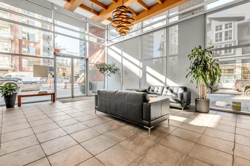 1908 400 CAPILANO ROAD - photo 3 of 25