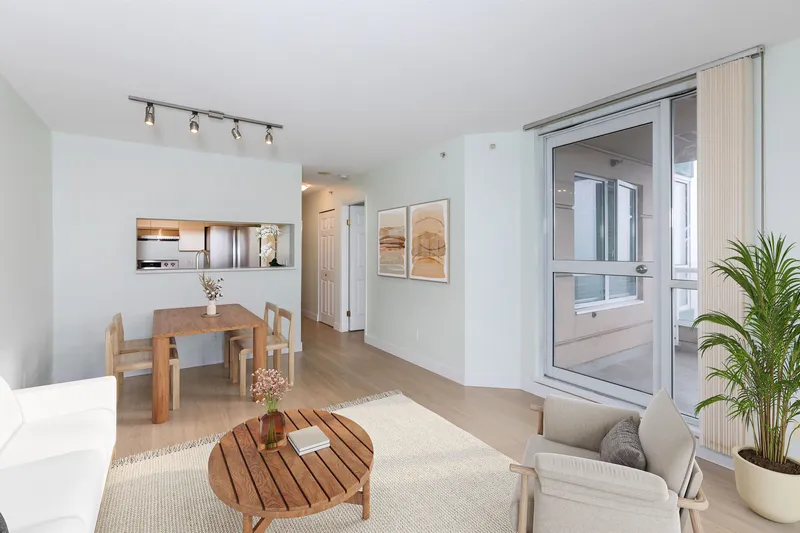 1808 5189 GASTON STREET - photo 2 of 18