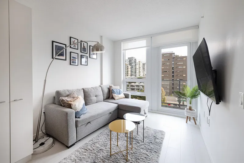 606 180 E 2ND AVENUE - photo 3 of 21