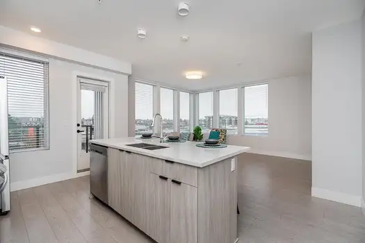 421 20360 LOGAN AVENUE