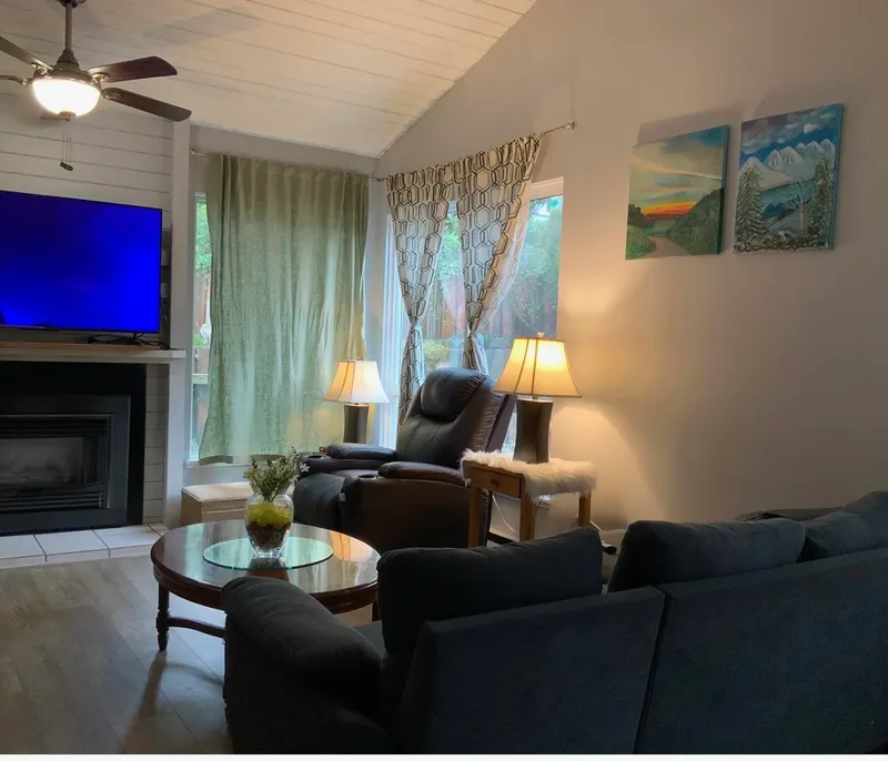 19205 FAIRWAY DRIVE - photo 3 of 17