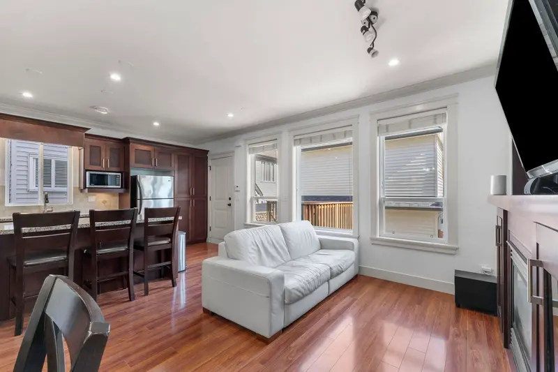 6746 191A STREET - photo 4 of 25