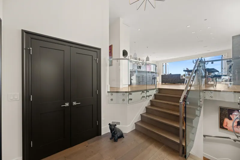 14712 MCDONALD AVENUE - photo 4 of 25