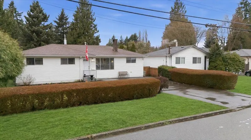 11735 STEEVES STREET - photo 1 of 25