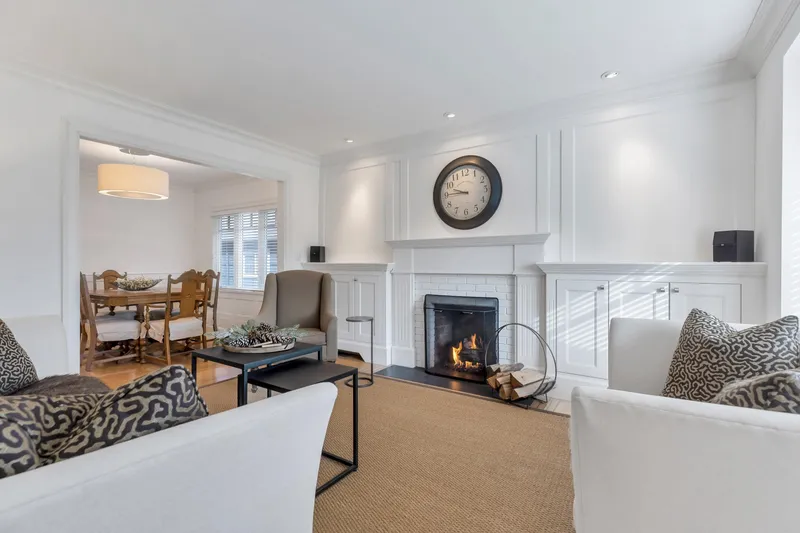 3955 DUNBAR STREET - photo 2 of 25