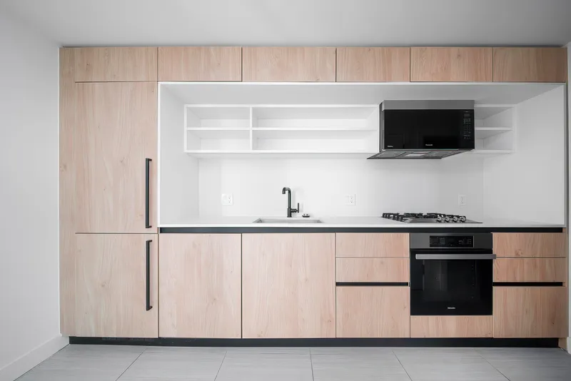 1009 5058 JOYCE STREET - photo 2 of 25