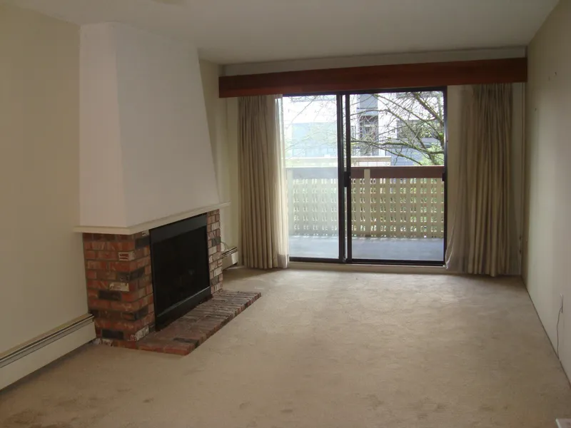 216 3150 PRINCE EDWARD STREET - photo 3 of 10