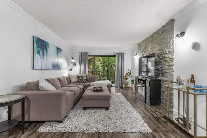 207 8840 NO 1 ROAD - photo 3 of 25