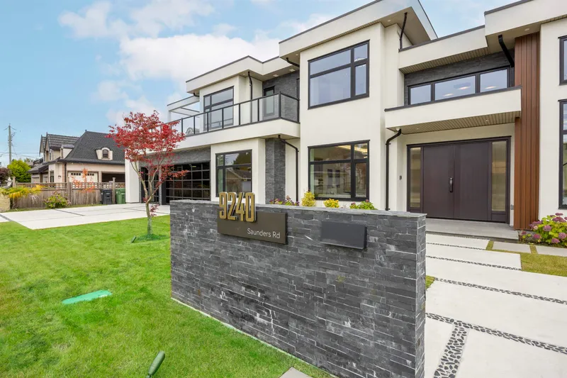 9240 SAUNDERS ROAD - photo 2 of 25