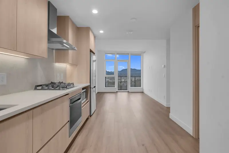 1709 10750 135A STREET - photo 3 of 25