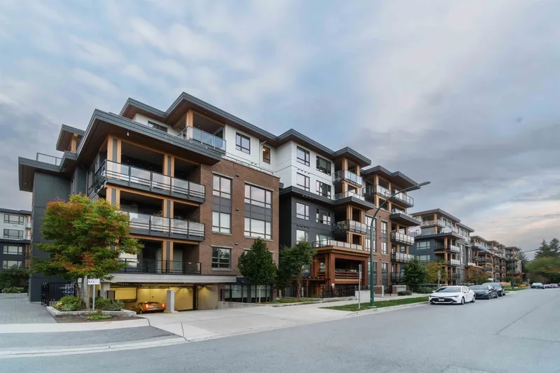 101 721 ANSKAR COURT - photo 2 of 25