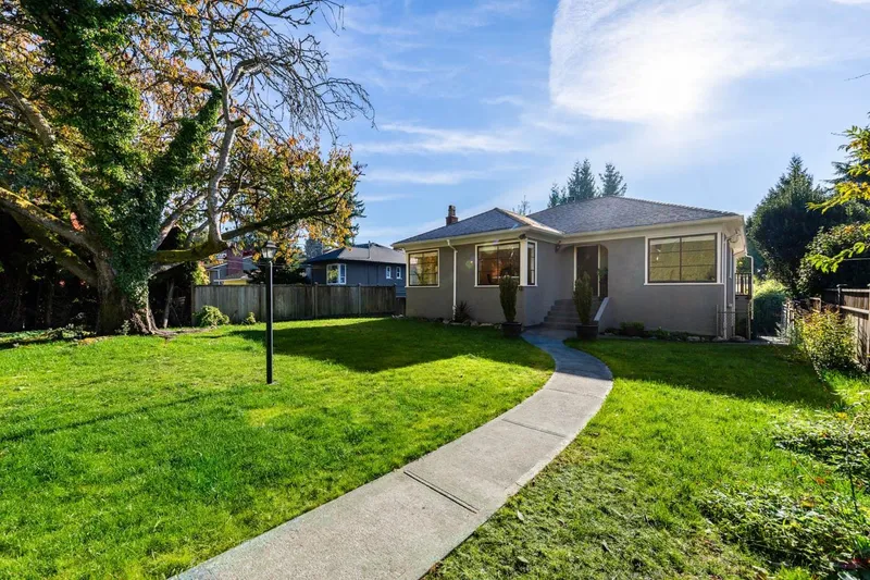 1258 JEFFERSON AVENUE - photo 1 of 25