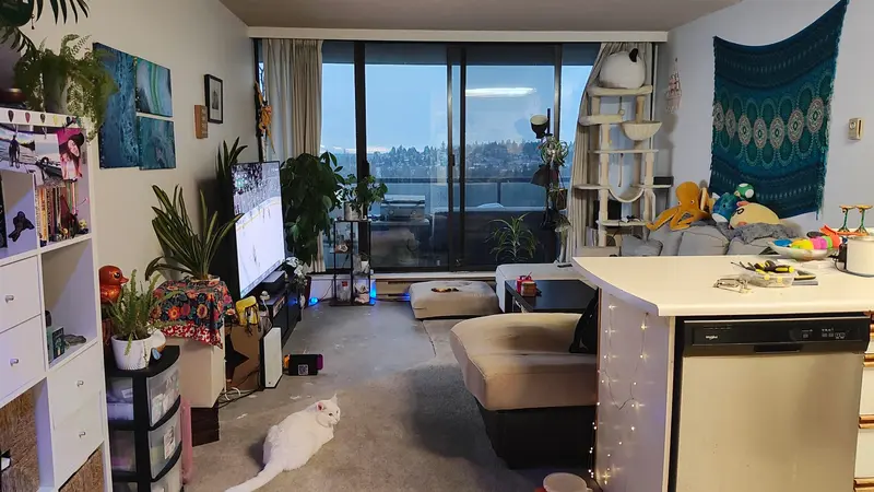 2303 3970 CARRIGAN COURT - photo 2 of 20