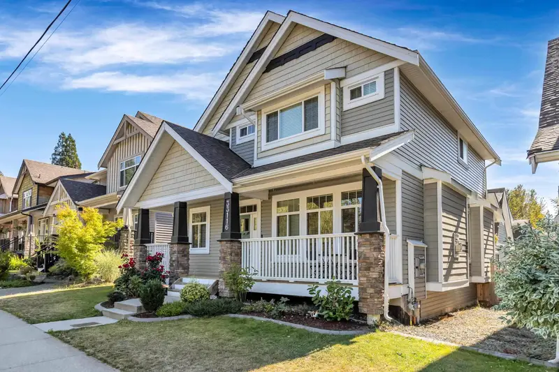 33116 TUNBRIDGE AVENUE - photo 2 of 25